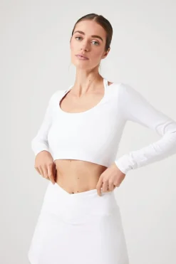 Active Scoop Crop Top