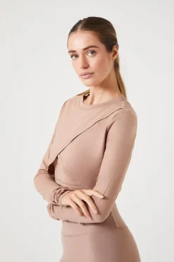 Active Tulip Long-Sleeve Crop Top