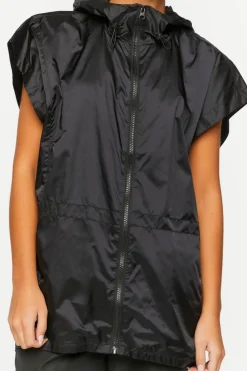 Active Windbreaker Hooded Vest