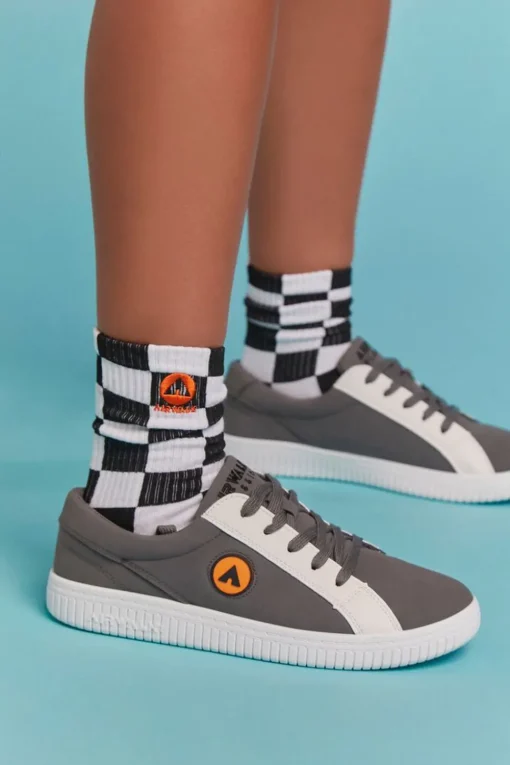 Airwalk Checkered Crew Socks