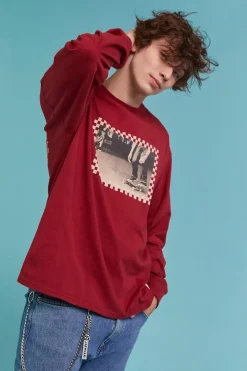 Airwalk Skateboard Long-Sleeve Tee