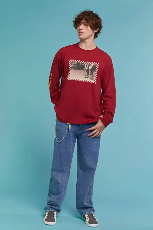 Airwalk Skateboard Long-Sleeve Tee