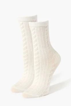Cable Knit Crew Socks