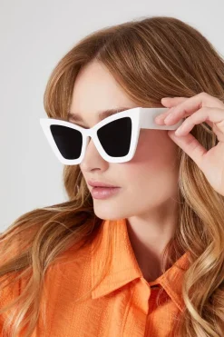 Cat-Eye Frame Sunglasses