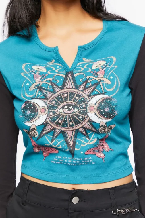 Celestial Graphic Cropped Tee