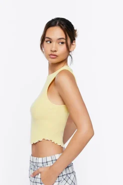 Colorblock Lettuce-Edge Crop Top