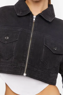 Cropped Denim Zip-Up Trucker Jacket