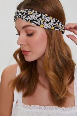 Daisy Floral Twisted Headwrap