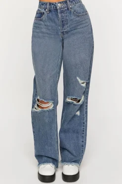 Distressed 90S-Fit Jeans