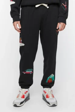 Embroidered Cabin Fleece Joggers