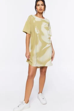 Face Graphic T-Shirt Dress