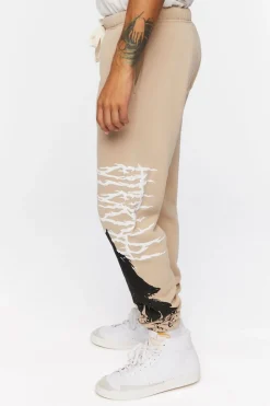Fleece Wolf Graphic Joggers