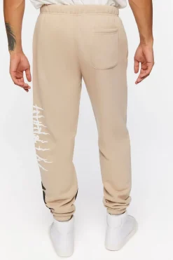 Fleece Wolf Graphic Joggers
