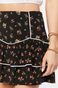 Floral Print Tiered Mini Skirt