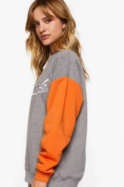 Heathered New York Graphic Pullover