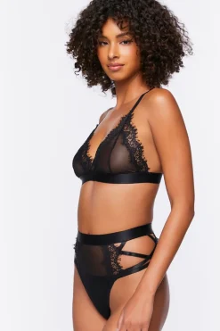 Lace Bra & Thong Lingerie Set