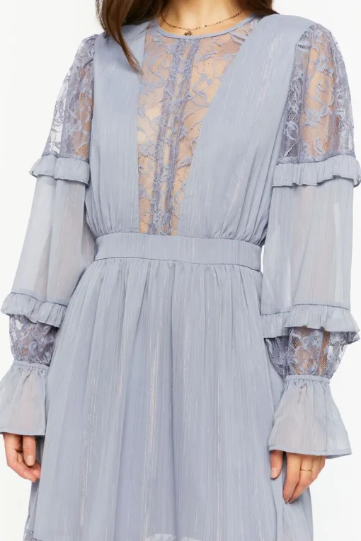 Lace Tiered Long-Sleeve Maxi Dress