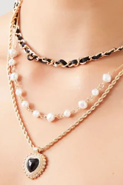 Layered Heart Pendant Necklace