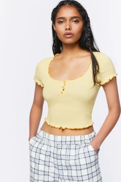 Lettuce-Edge Crop Top