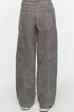 Low-Rise Wide-Leg Corduroy Pants