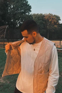 Quilted Zip-Up Vest