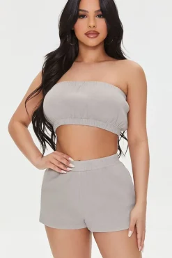 Ribbed Dolphin-Hem Shorts
