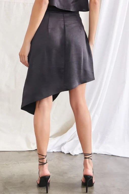 Satin Tulip-Hem Skirt