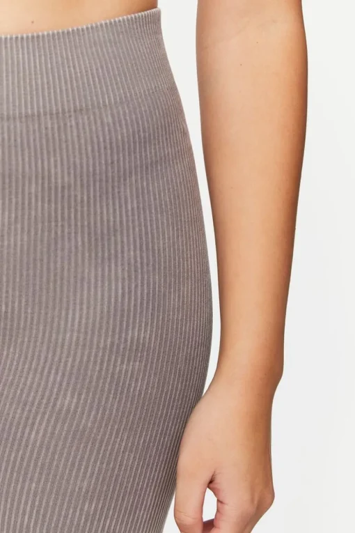 Seamless Ribbed Biker Shorts