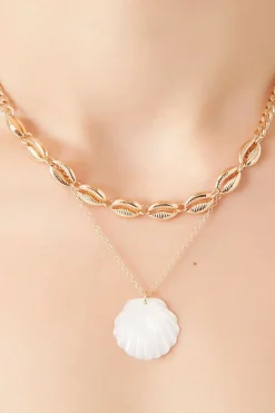 Seashell Pendant Layered Necklace