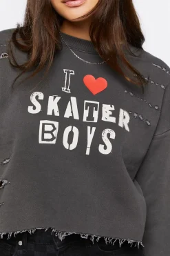 Skater Boys Graphic Cropped Pullover