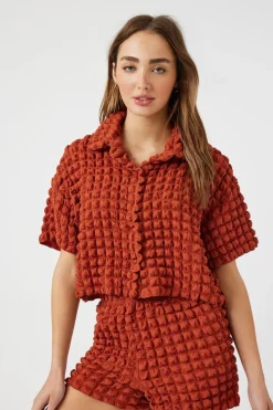 Textured Mid-Rise Shorts