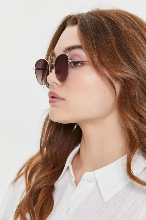 Tinted Round Sunglasses