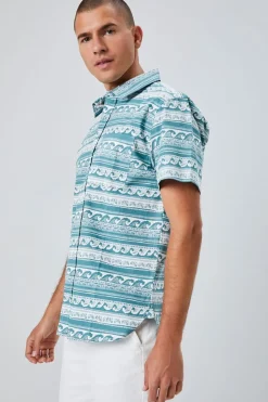 Wave Print Button-Front Shirt