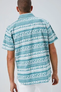 Wave Print Button-Front Shirt
