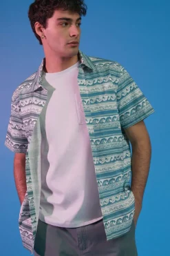 Wave Print Button-Front Shirt
