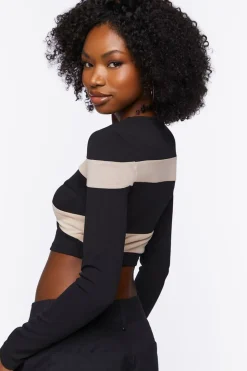 Wavy Striped Crop Top