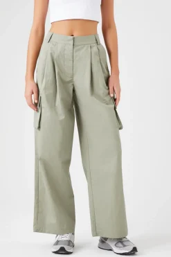 Wide-Leg Cargo Pants